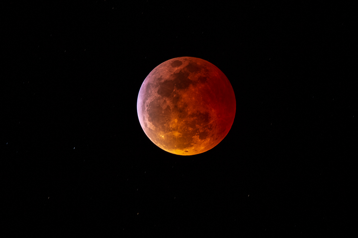 moon0240-hdr